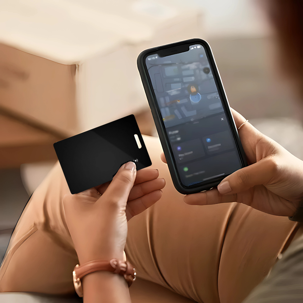 Smart Tracking Card